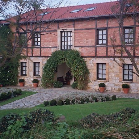 Posada Tresvalle Ubiarco Exterior photo